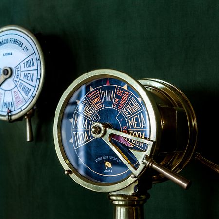 Grand Hotel Acores Atlantico Ponta Delgada  Bagian luar foto A pressure gauge