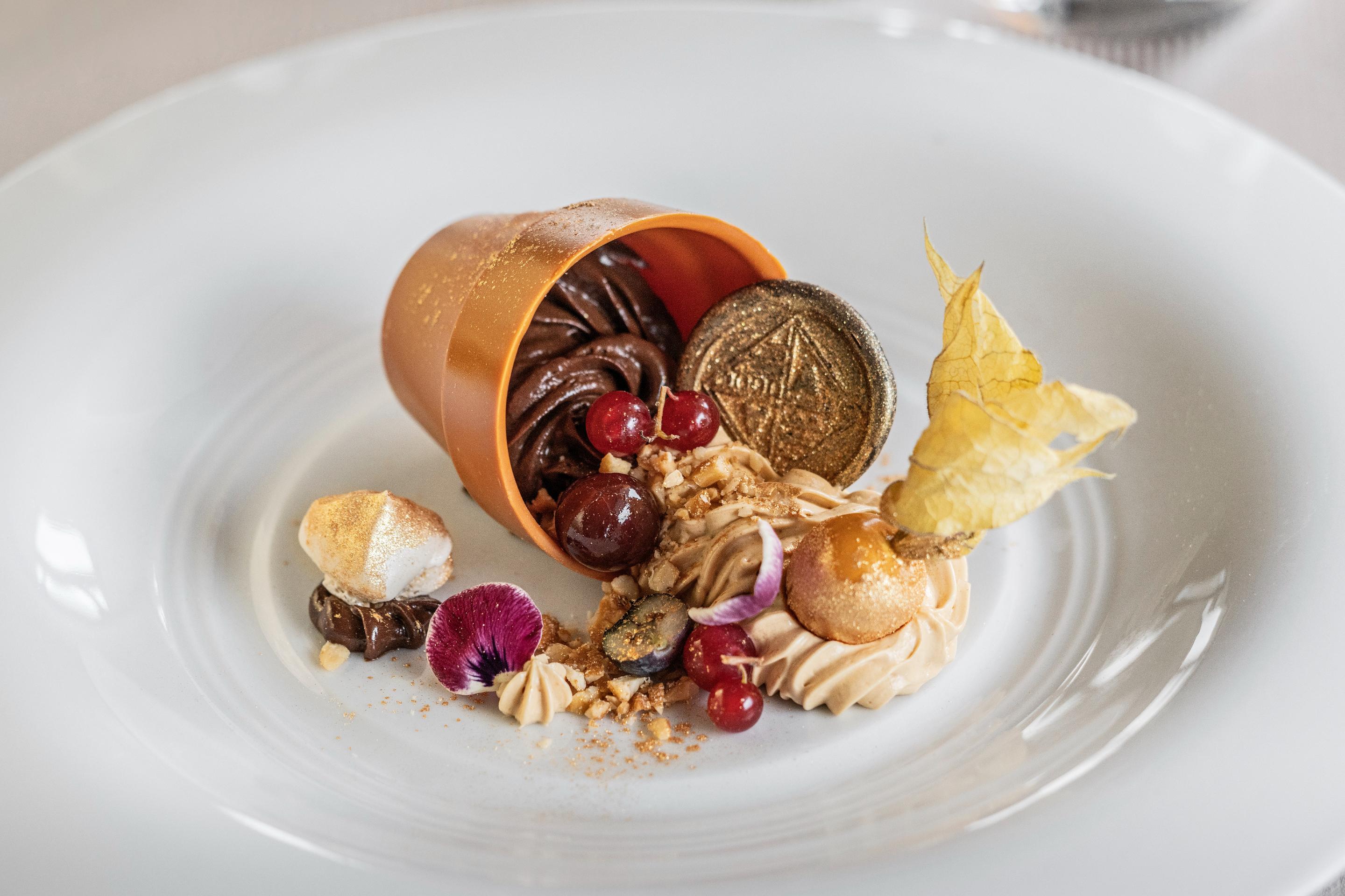 Grand Hotel Acores Atlantico Ponta Delgada  Bagian luar foto A chocolate dessert